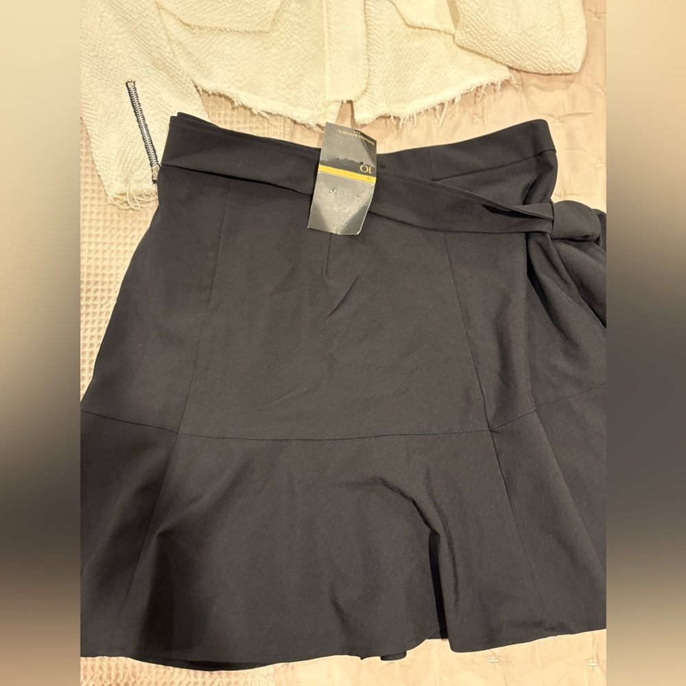 BR stretchy Black Skirt with Bow Detail size 10